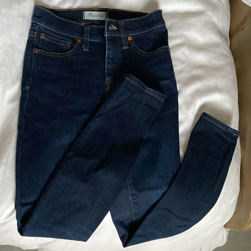 Madewell high rise skinny , Like new, dark wash “9inch high rise”